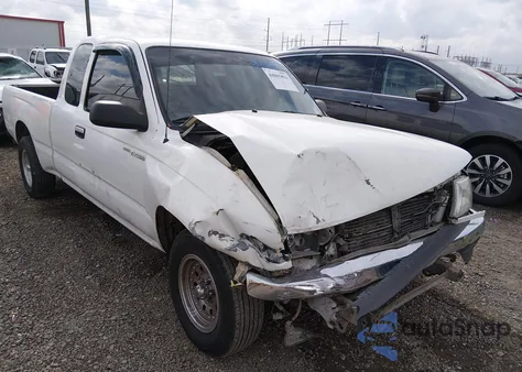 2000 Toyota Tacoma z USA, uszkodzony, nr VIN 4TAVL52N3YZ576705